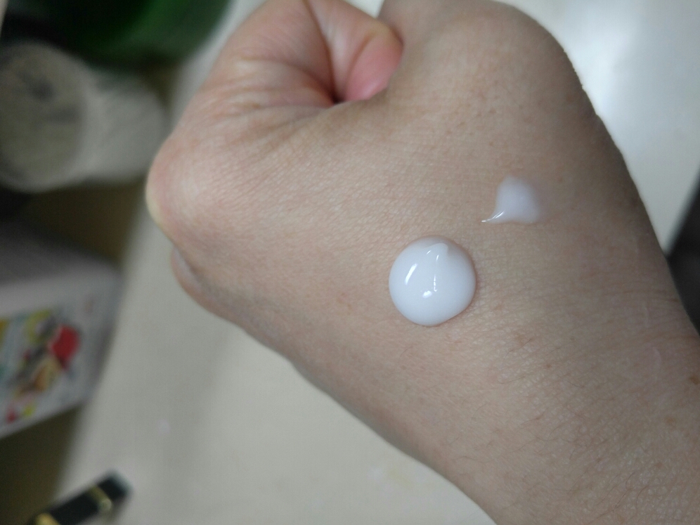 Eucerin 高级修复乳液 common.review image
