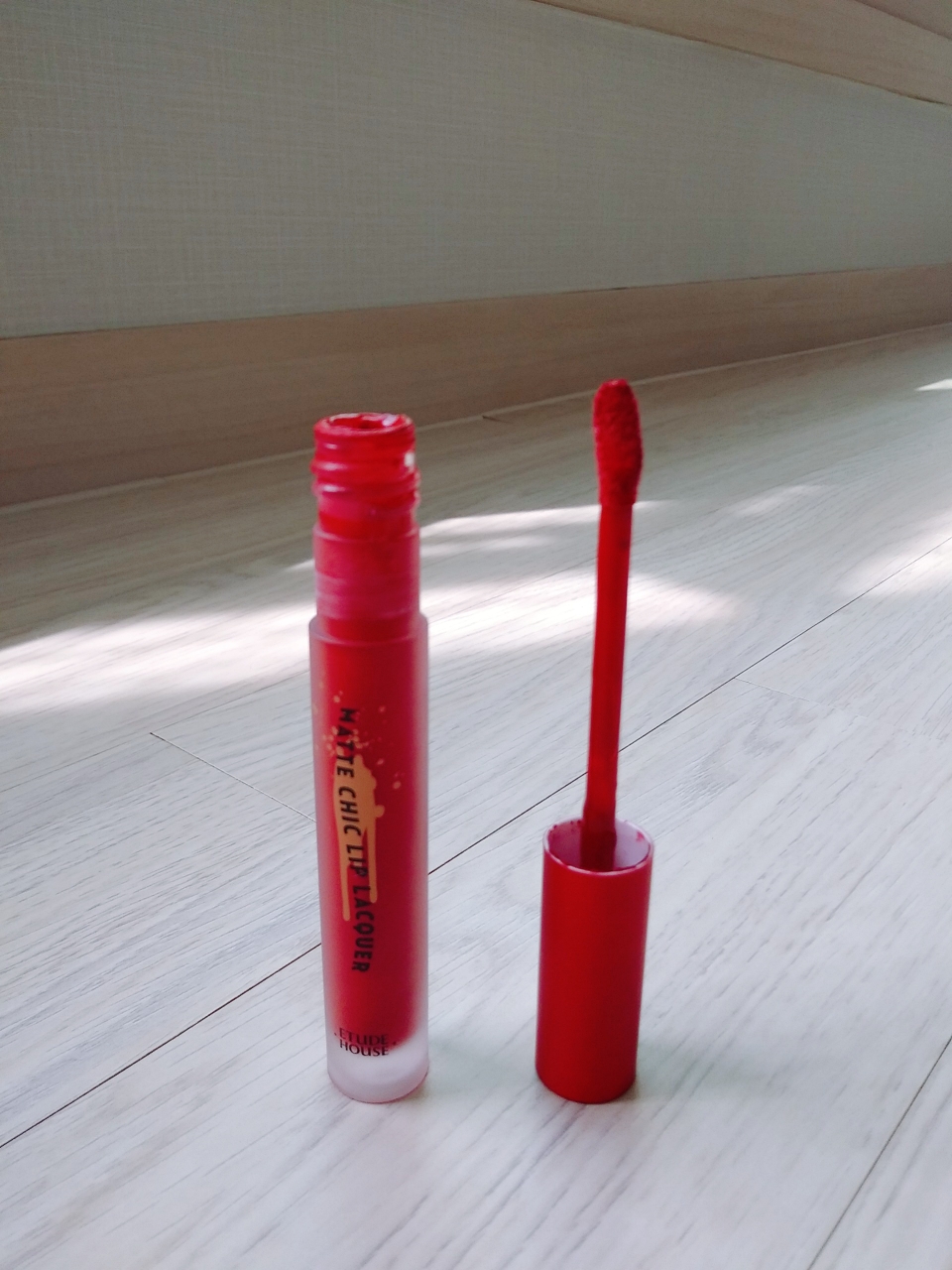 Real user review photo of Matt Chic Lip Lacquer [OR201 Refreshing Grapefruit]