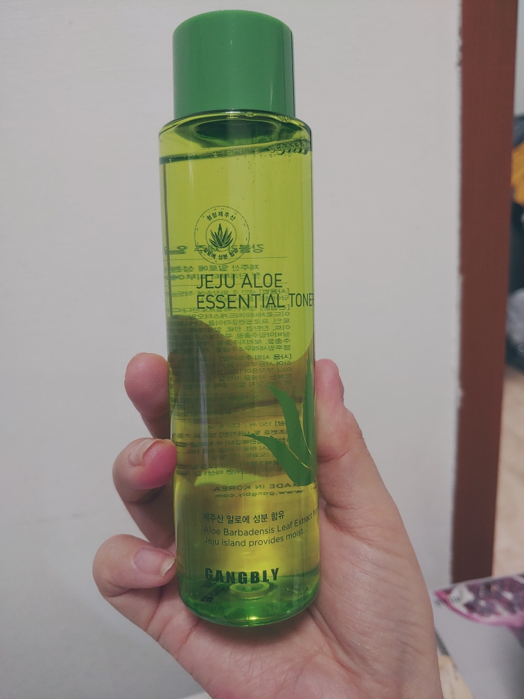 강블리 (GANGBLY) 제주 알로에 에센셜 토너 review image