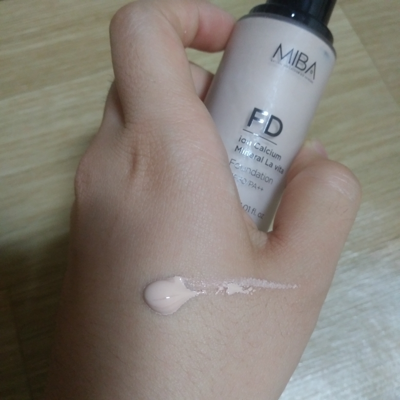 미바 (MIBA) 이온 칼슘 미네랄 인생 파운데이션 [SPF30/PA++] [23호] review image
