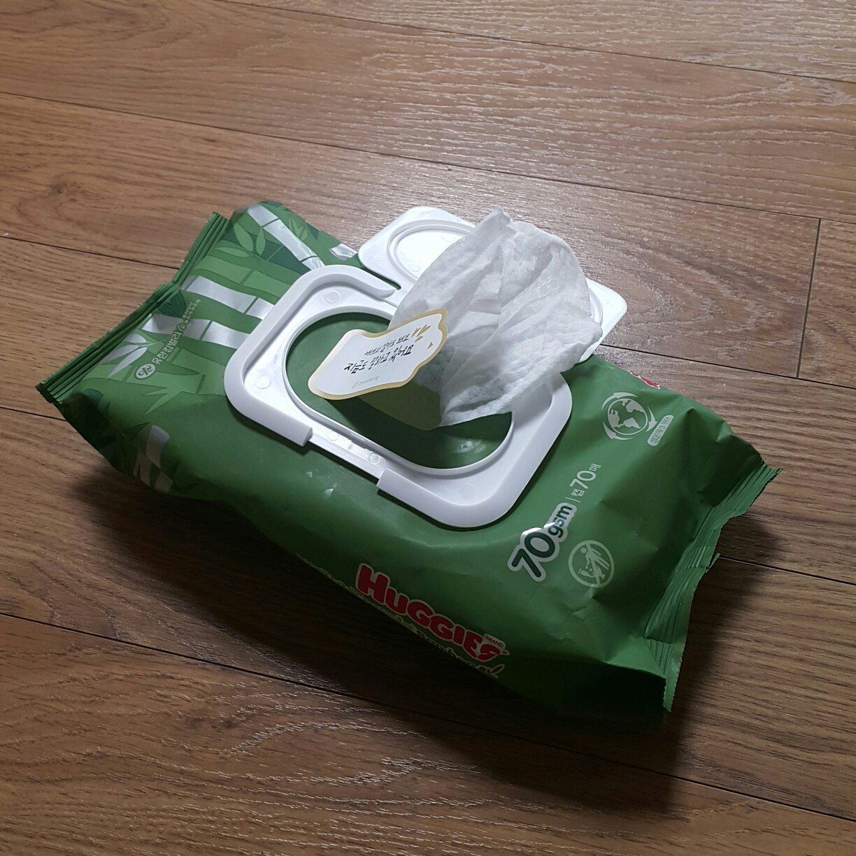 自然制造竹子湿巾的真实用户使用照片