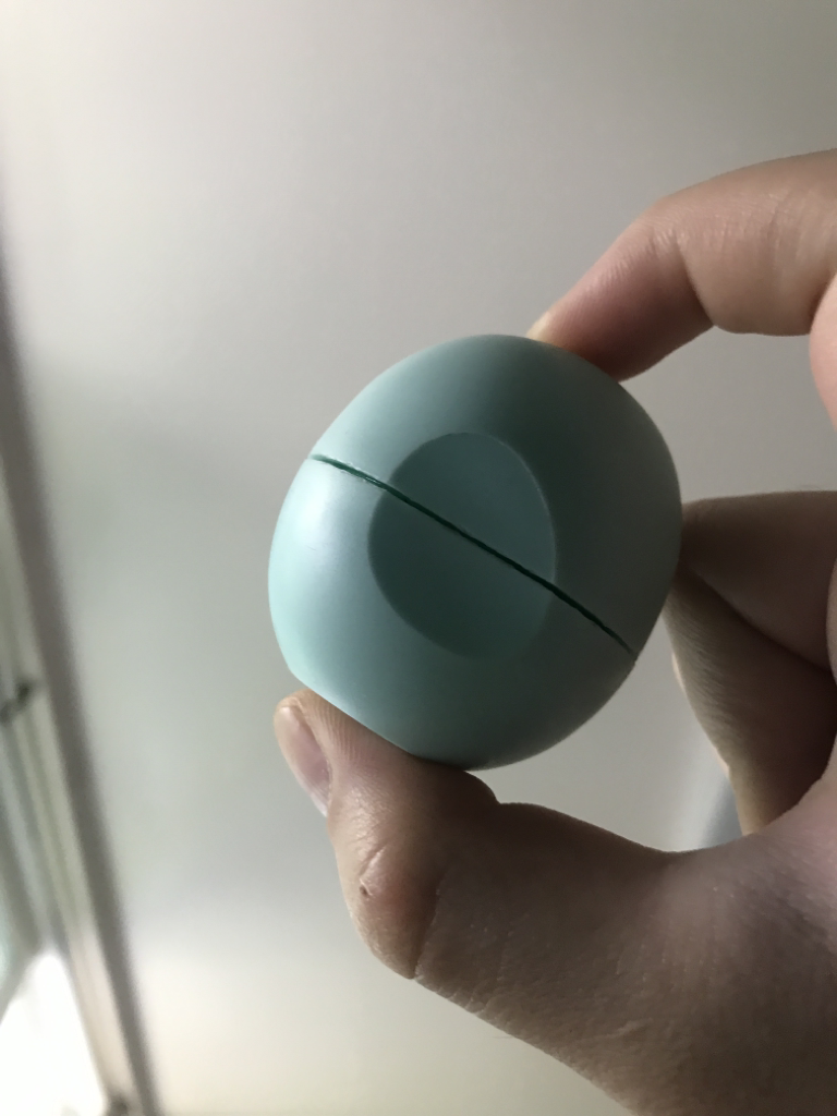 EOS Vanilla Mint Soft Lip Balm review image