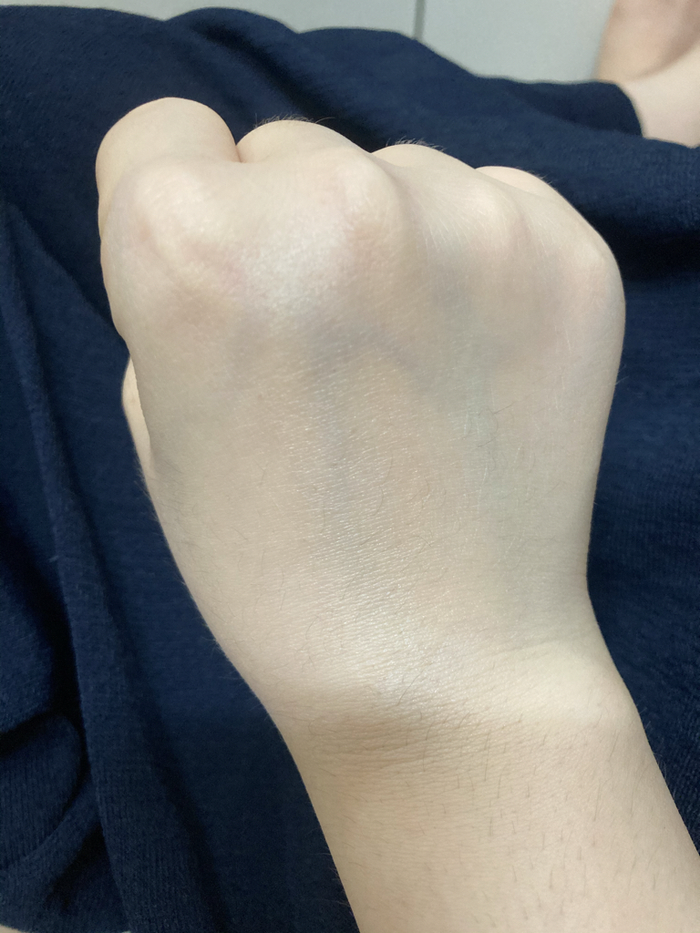 防晒霜[SPF50+/PA+++]的真实用户使用照片