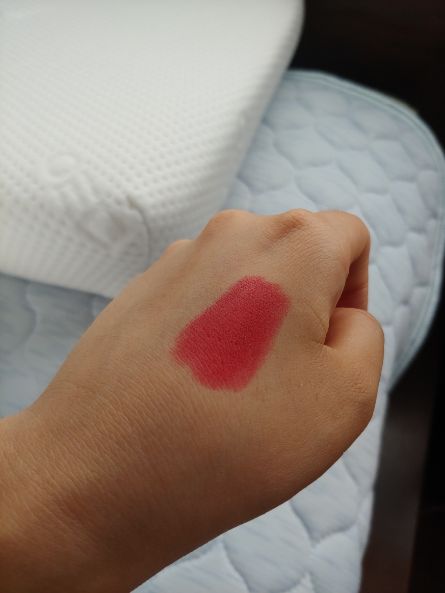 Real user review photo of Mad Matte Lip [003 Red Supreme]