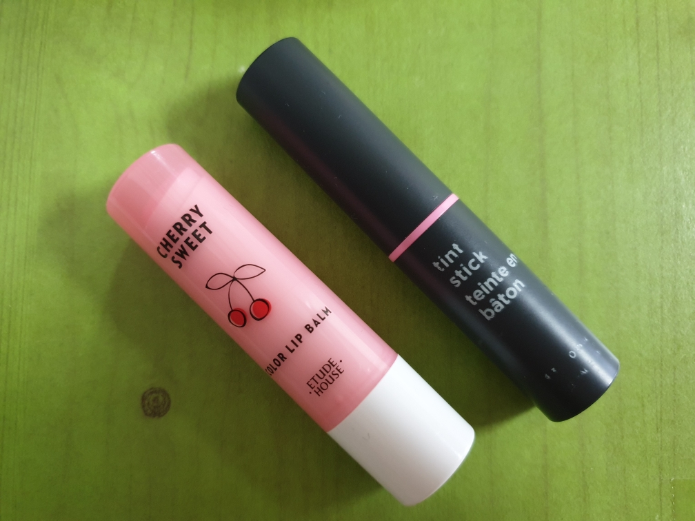 에뛰드 (ETUDE) 앵두알 생기 컬러 립밤 [PK001 속살앵두] review image