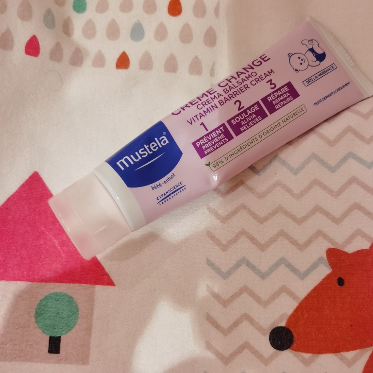 Real user review photo of Vitamin Barrier Cream 123