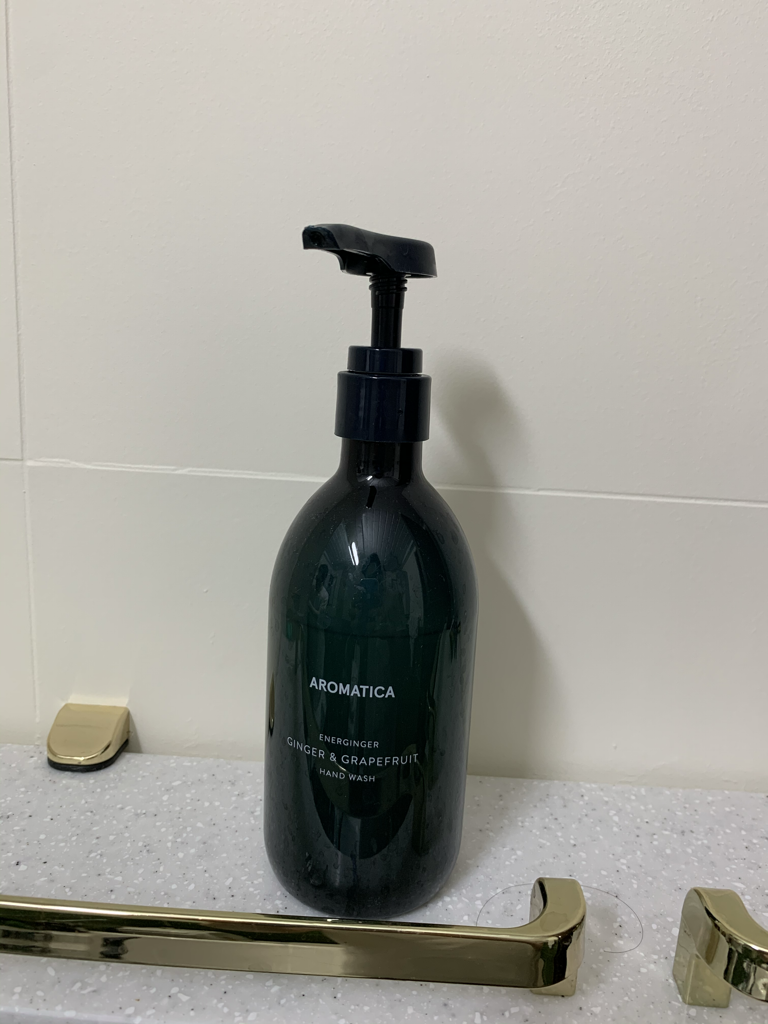 아로마티카 (AROMATICA) 서렌 바디워시 [라벤더&마조람] review image