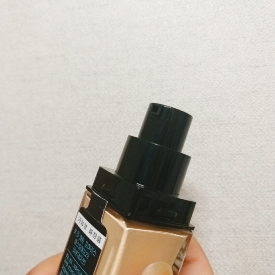 메이블린뉴욕 (MAYBELLINENEWYORK) 핏미 파운데이션 [SPF22] [118 라이트베이지] review image