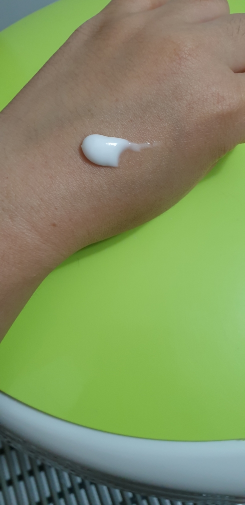 ATOMONDE Loción derma review image