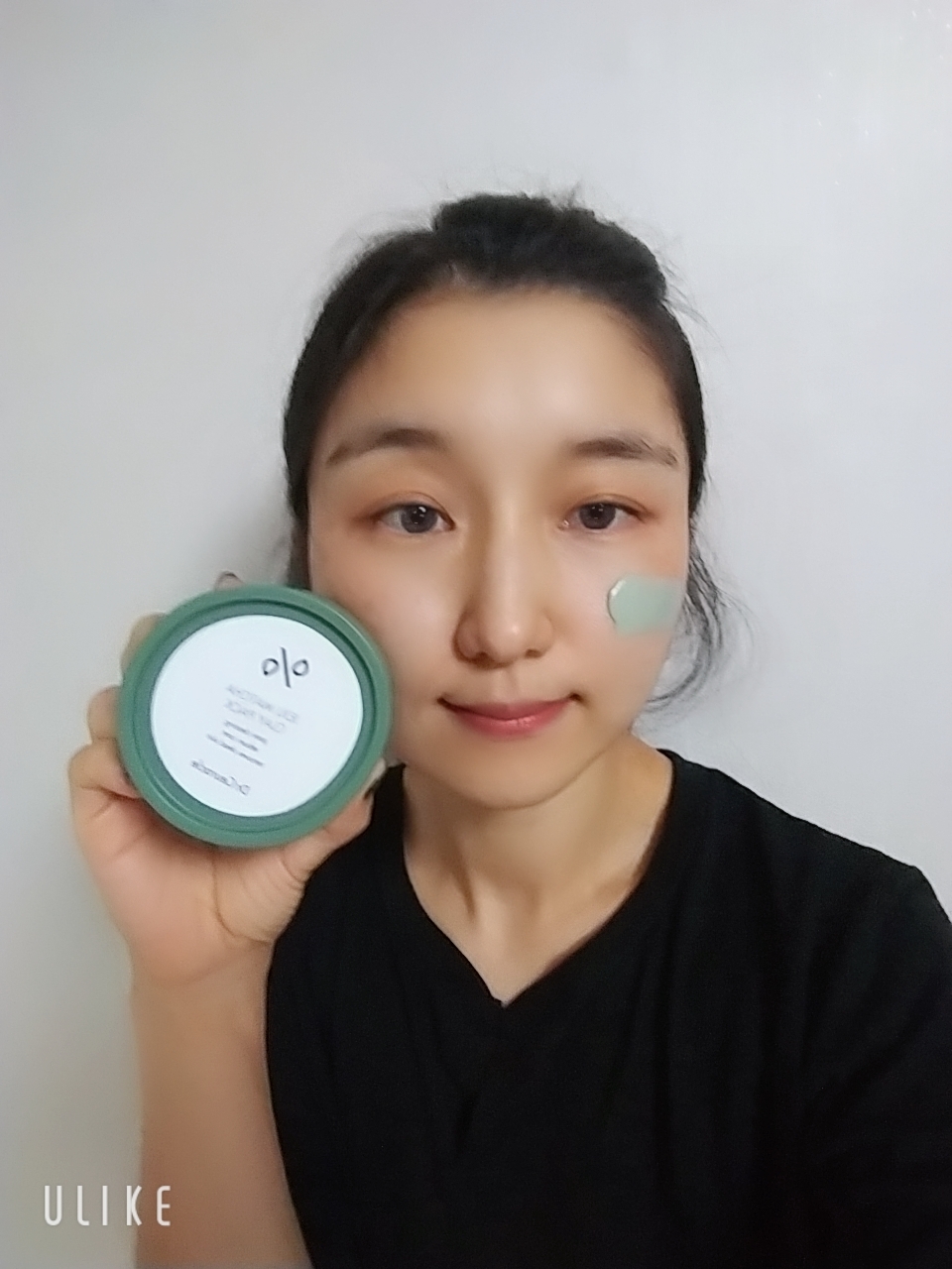 Real user review photo of Jeju Matcha Clay Pack