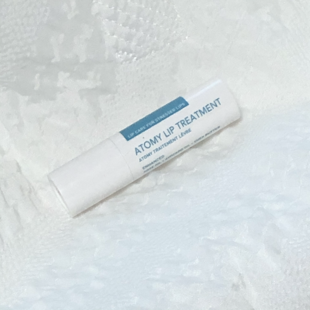 Real user review photo of lip treatment