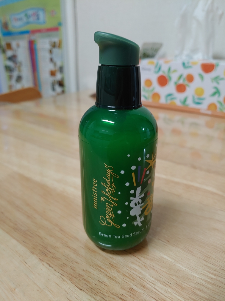INNISFREE 2019 Green Holiday Limited Edition Green Tea Seed Serum review image