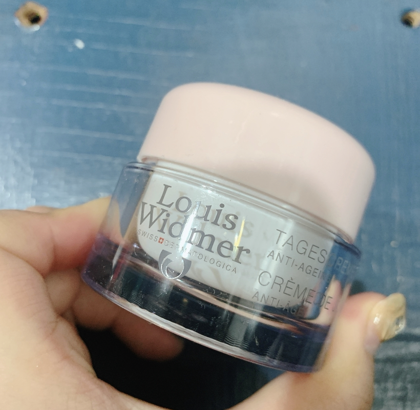 루이스비드마 (LouisWidmer) 데이 크림 [무향] review image