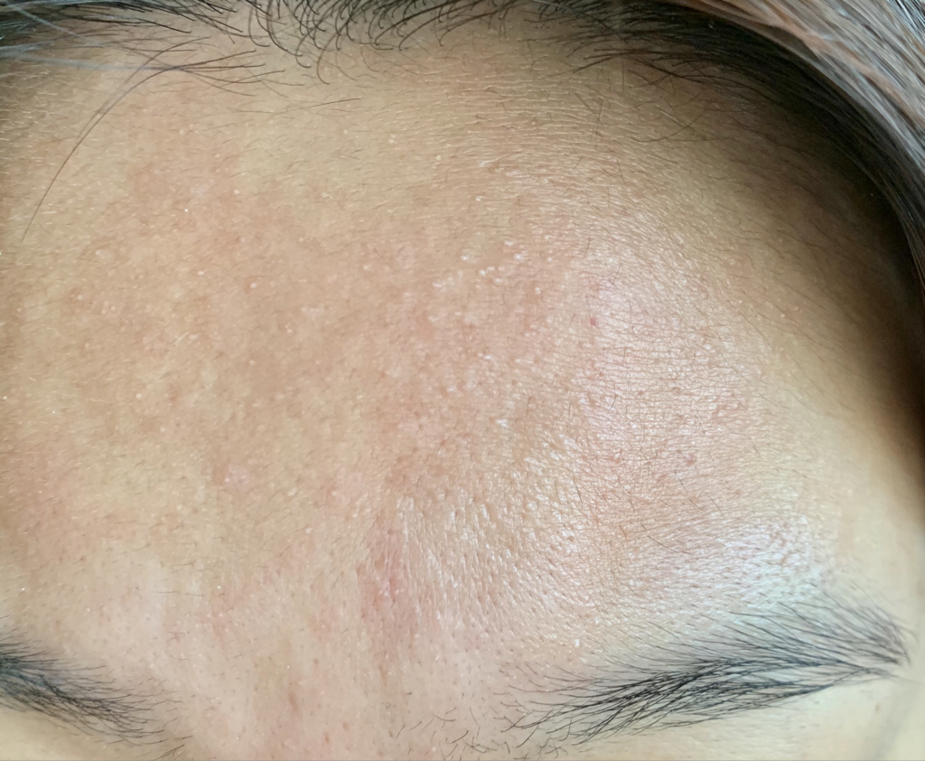 光泽遮瑕气垫 [SPF50+/PA+++] [23号自然米色]的真实用户使用照片