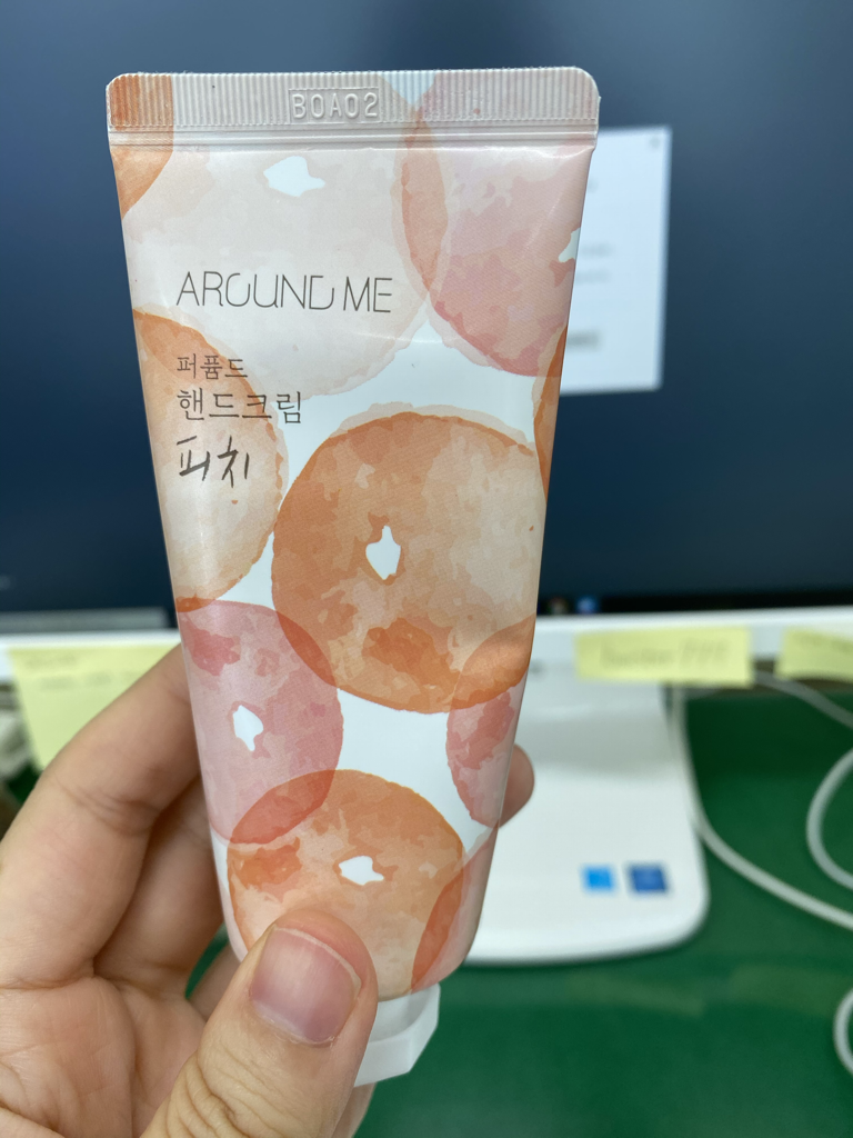 어라운드미 (AROUNDME) 퍼퓸드 핸드크림 [피치] review image