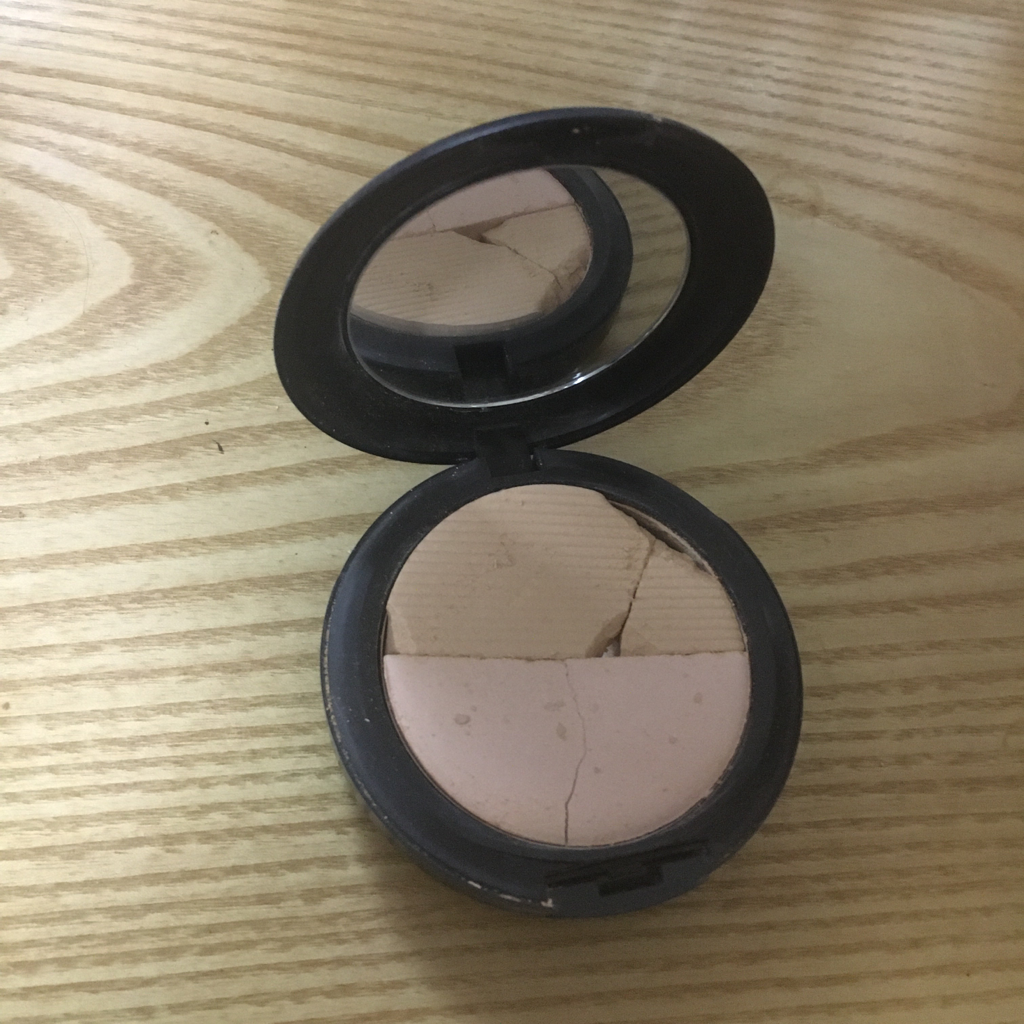맥 (MAC) 스튜디오 워터웨이트 파우더 [미디엄] review image