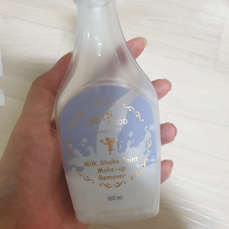 Real user review photo of Milkshake Point Makeup Remover