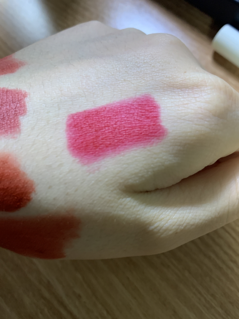 Real user review photo of Velvet Matte Lip Pencil [Dragon Girl]