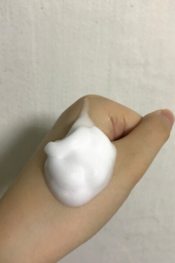 蓝莓玫瑰慕斯洁面乳的真实用户使用照片