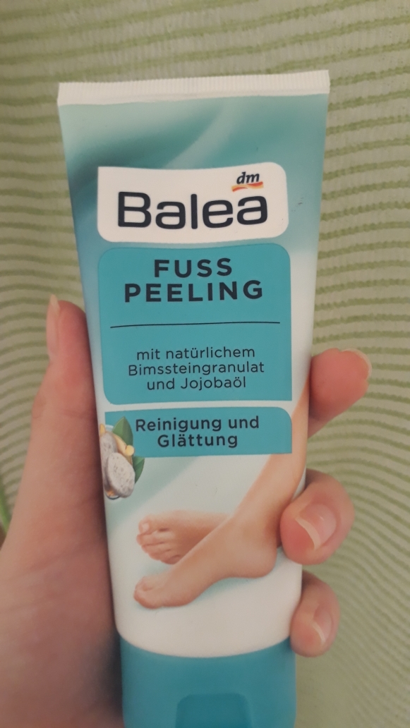 Balea foot peeling cream review image