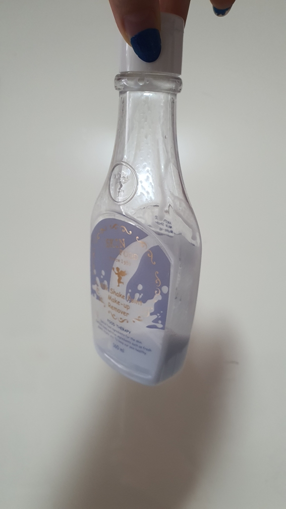Real user review photo of Milkshake Point Makeup Remover