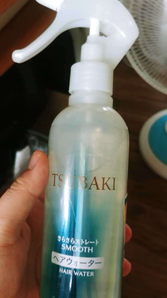 츠바키 (TSUBAKI) 스무드 헤어워터 review image