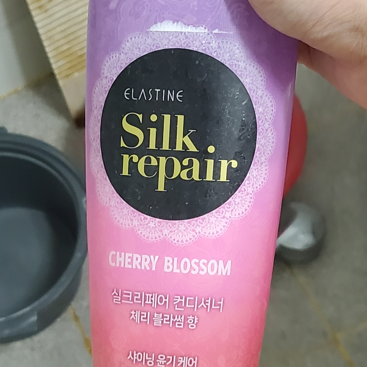 Elastine Silk Repair Cherry Blossom Shampoo review image