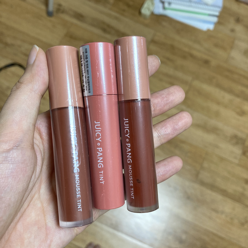果汁泡沫唇釉 [CR06 等待柿子]的真实用户使用照片