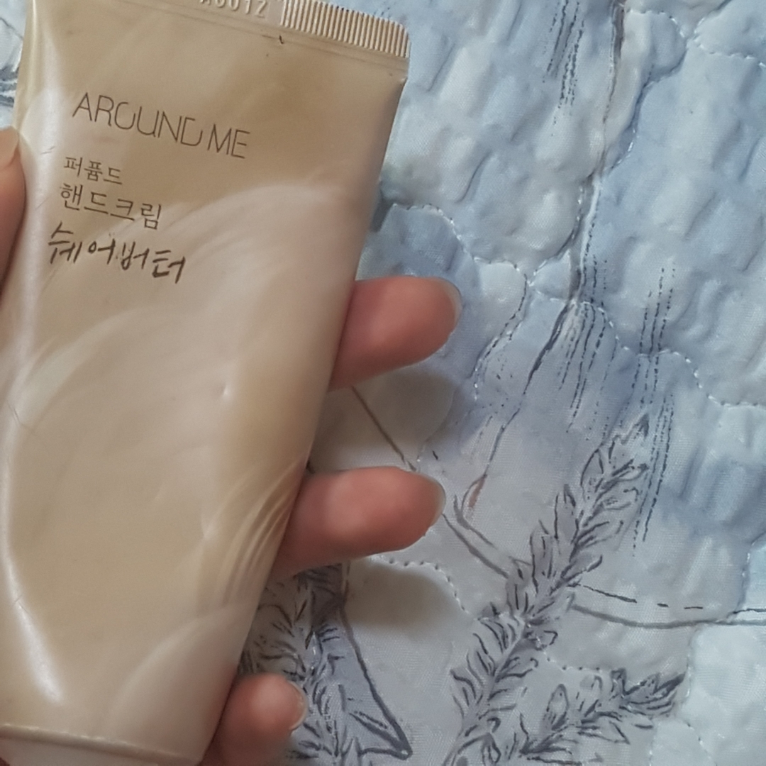 어라운드미 (AROUNDME) 퍼퓸드 핸드크림 [쉐어버터] review image