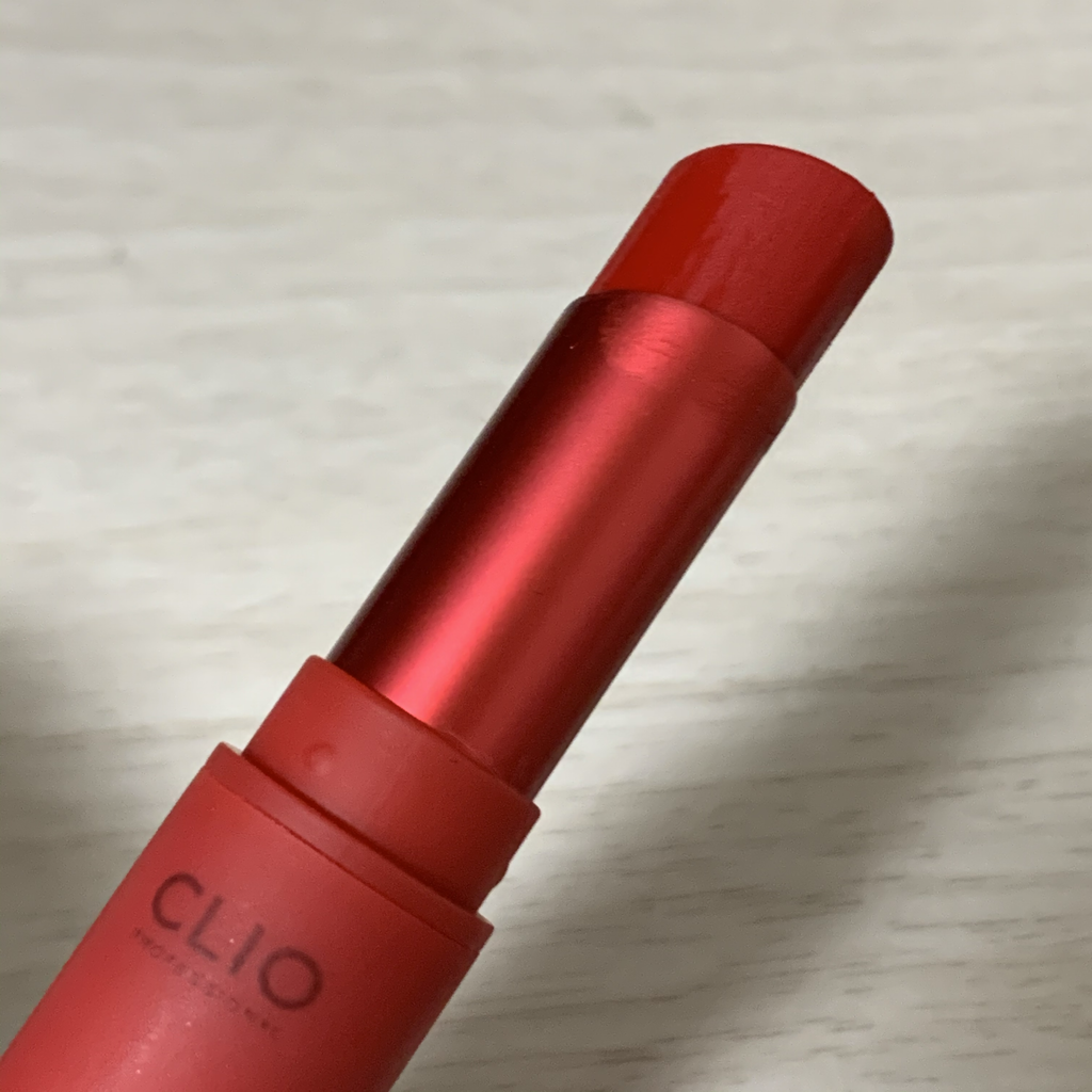 Real user review photo of Mad Matte Lip [003 Red Supreme]