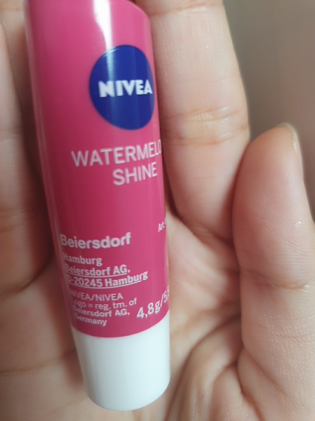 니베아 (NIVEA) 워터멜론 샤인 review image