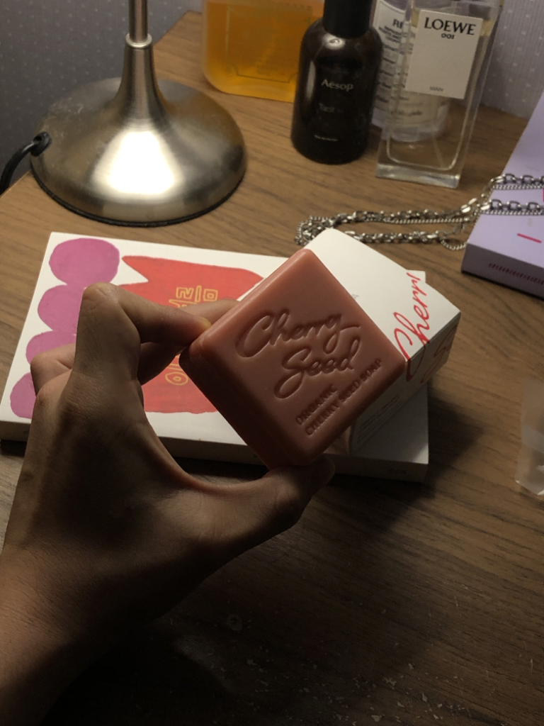 유리카 (YURICA) 퍼펙트 오가닉 체리씨드 비누 review image
