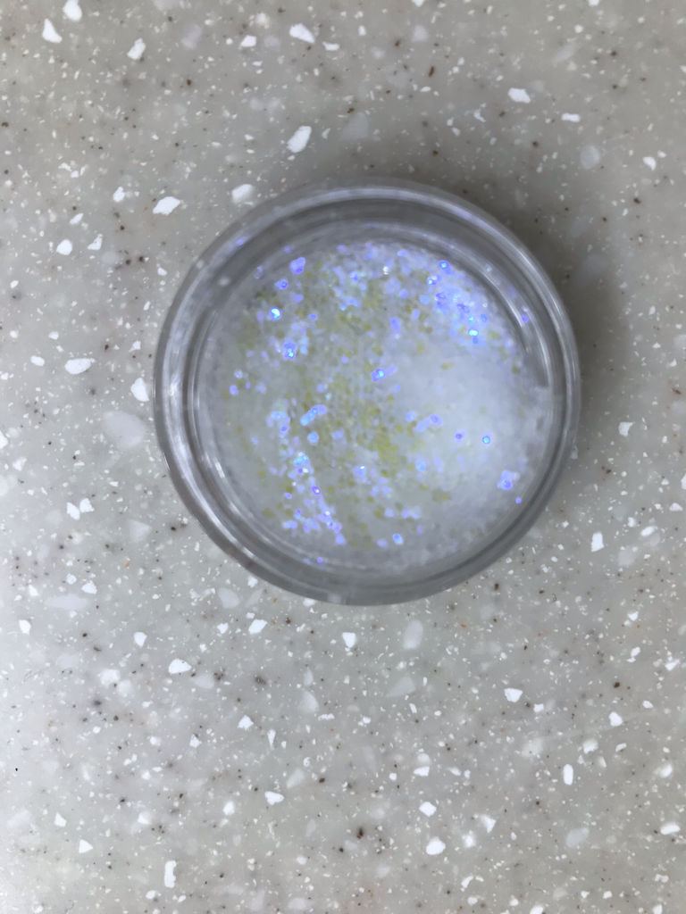 INNISFREE Fila Sports Festival Edition Twinkle Jelly [No. 1 Little Mermaid Glitter] review image