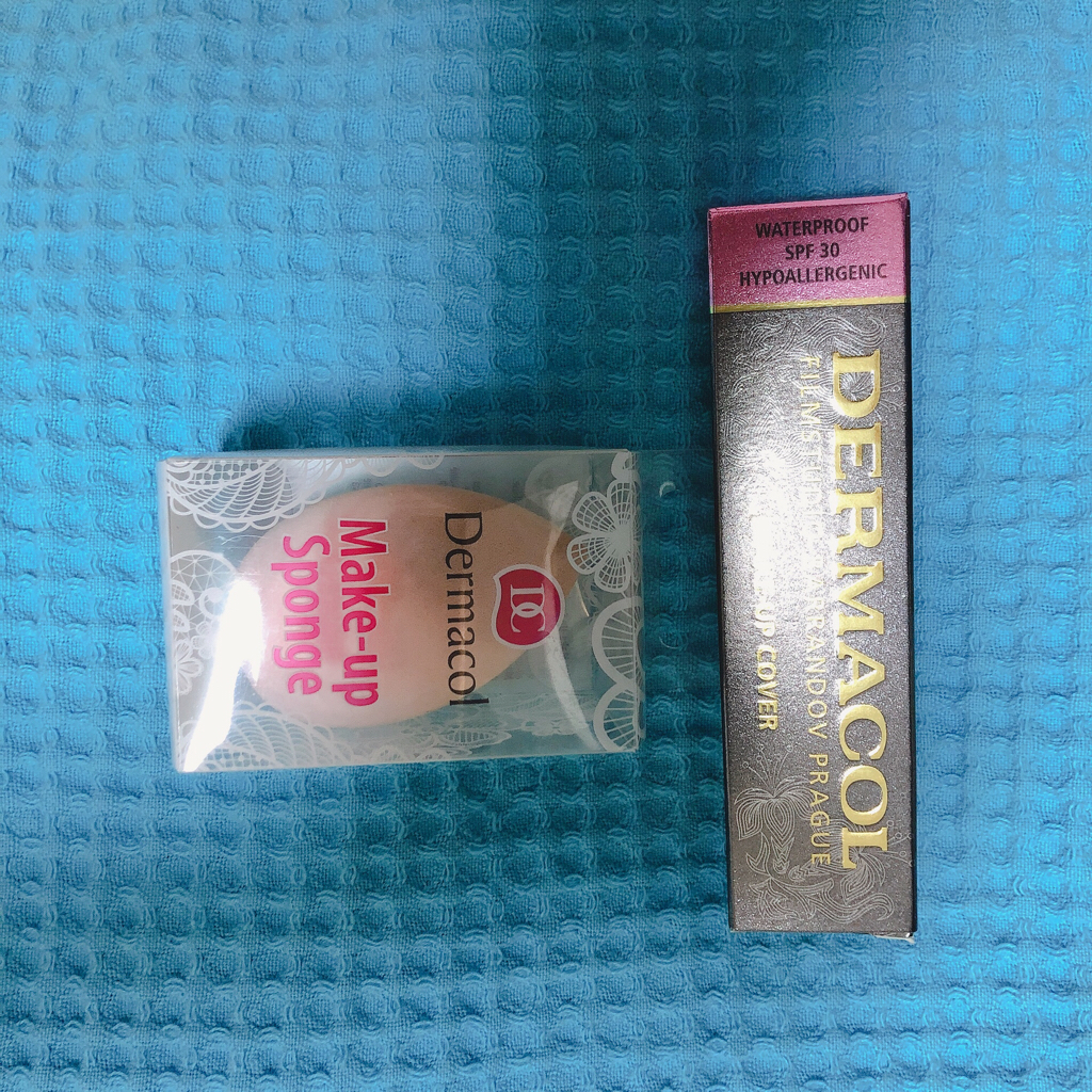 Real user review photo of Makeup Cover Waterproof Foundation [No.208 Bright Beige]