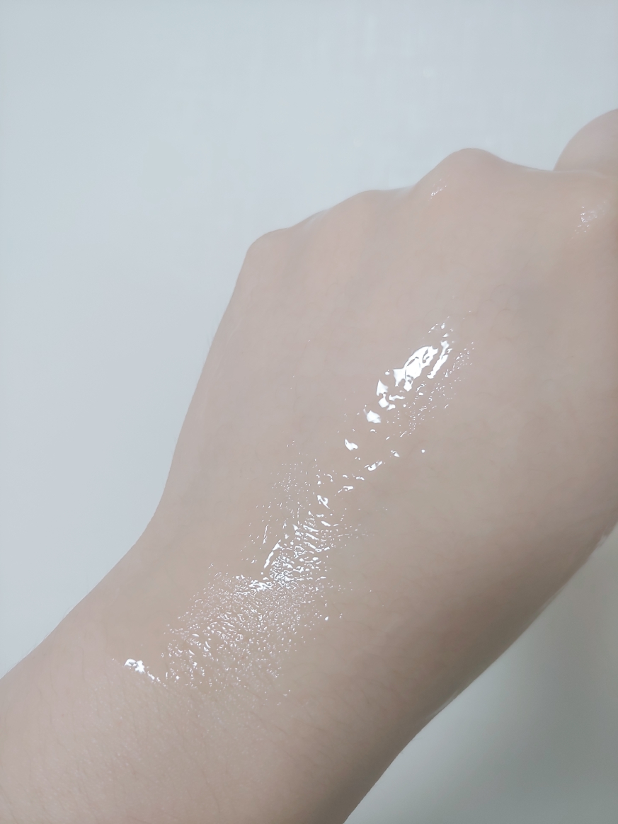 Real user review photo of Tension-up modeling sheet mask