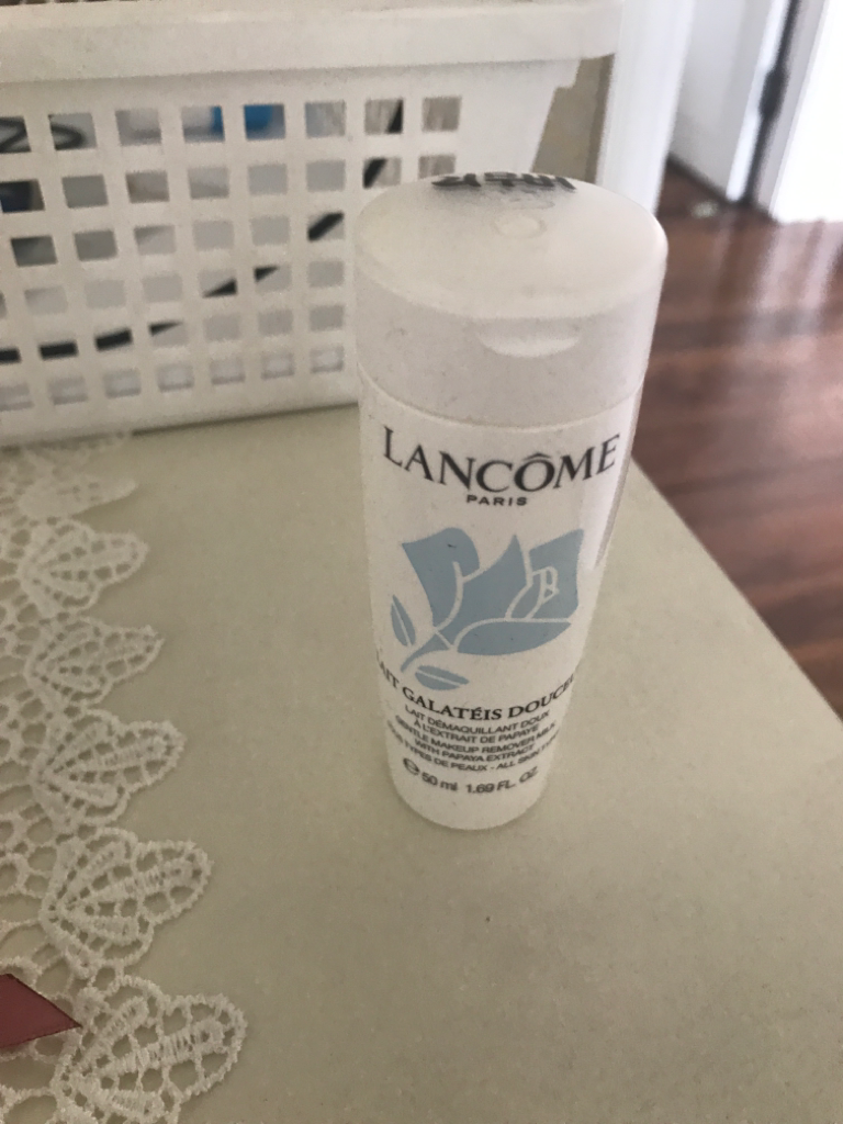 랑콤 (LANCOME) 갈라떼 두쎄르 클렌징 밀크 review image