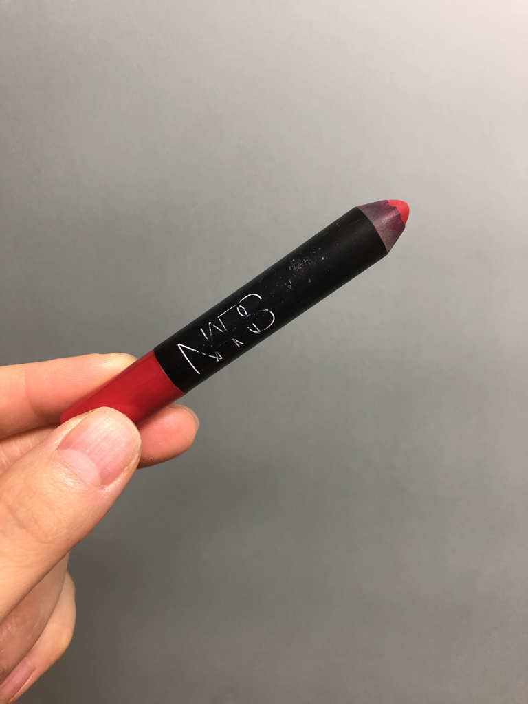 Real user review photo of Velvet Matte Lip Pencil [Dragon Girl]
