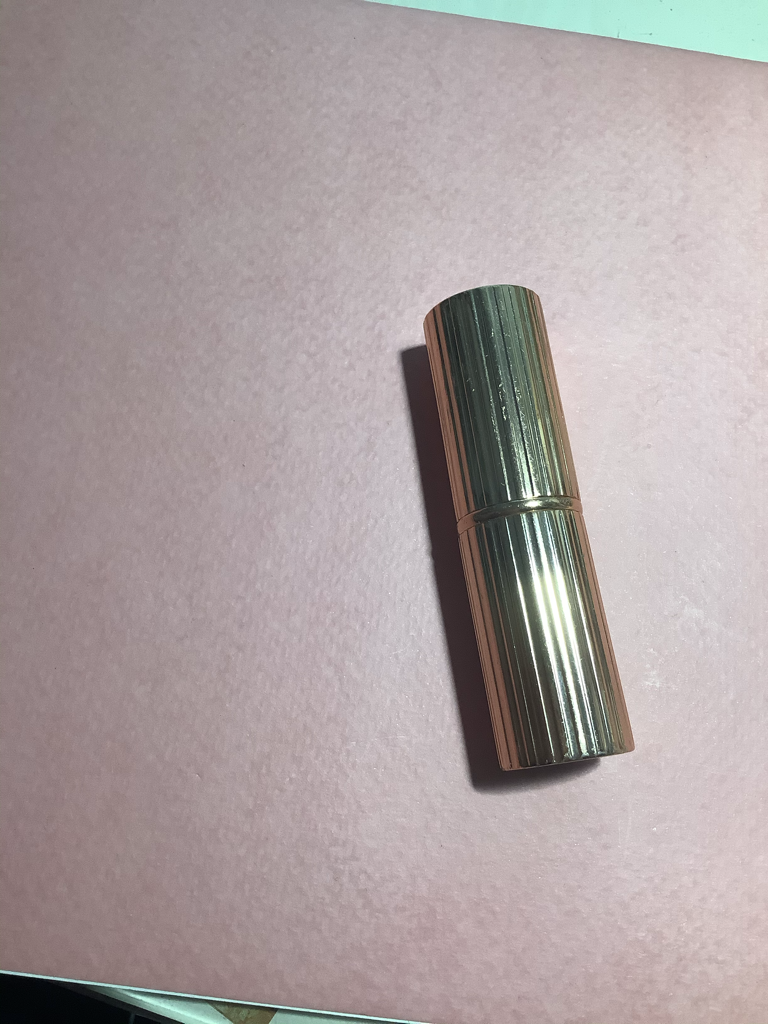 샬롯틸버리 (CharlotteTilbury) (해외) 립 치트 [필로우토크] review image