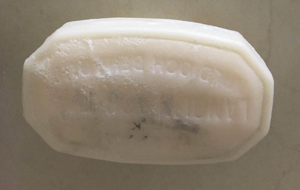 原味瑞典鸡蛋包[适合油性皮肤]的真实用户使用照片