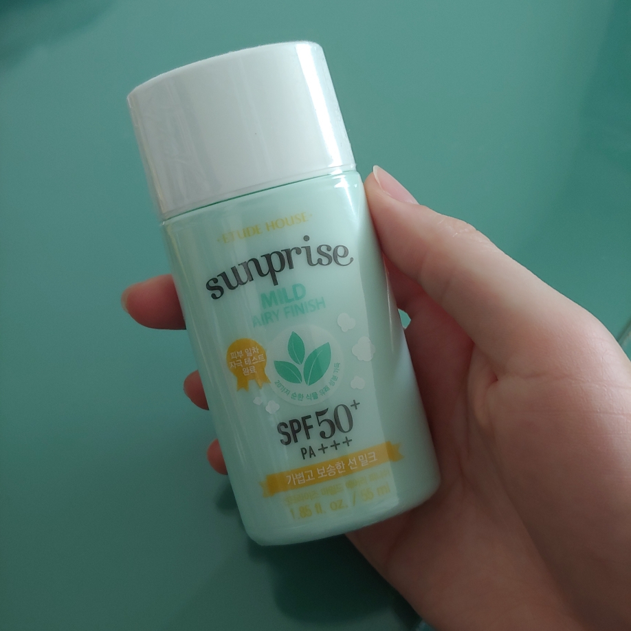 Real user review photo of Sunprise Mild Airy Finish [SPF50+/PA+++]