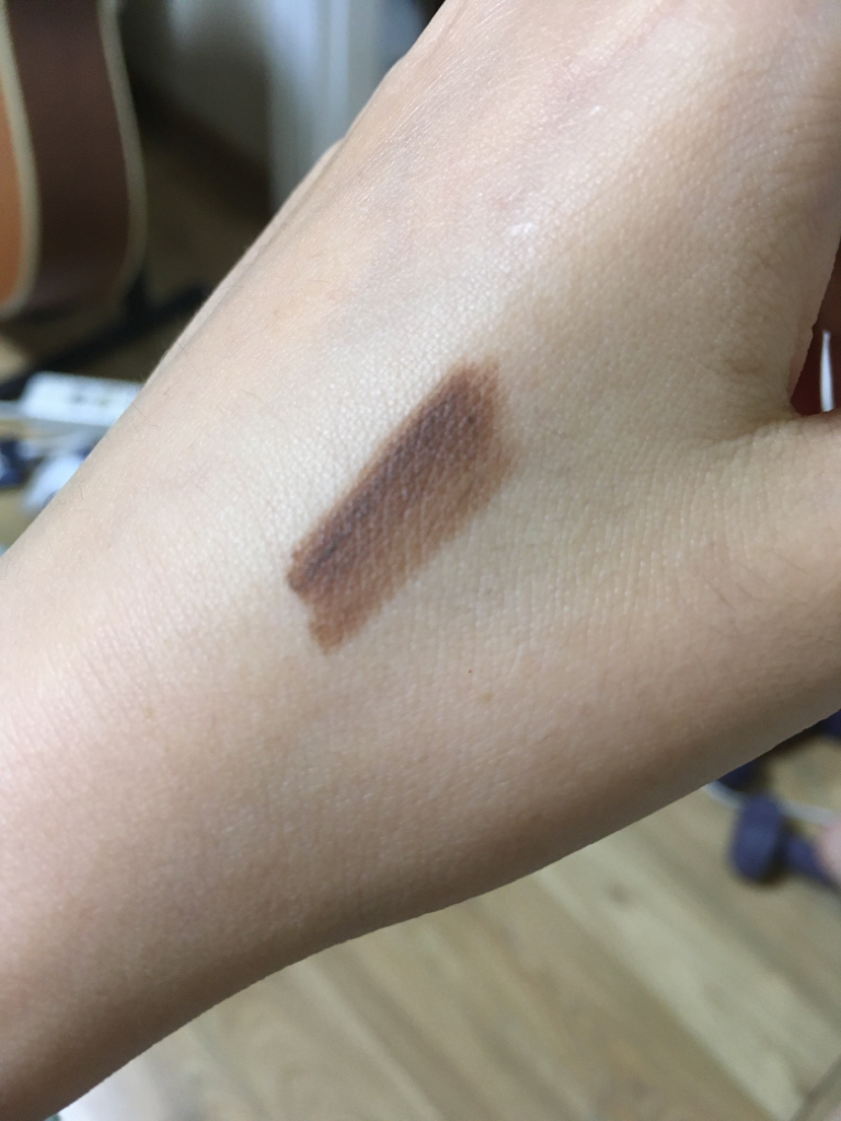 星光眼线笔 [13 焦糖棕]的真实用户使用照片