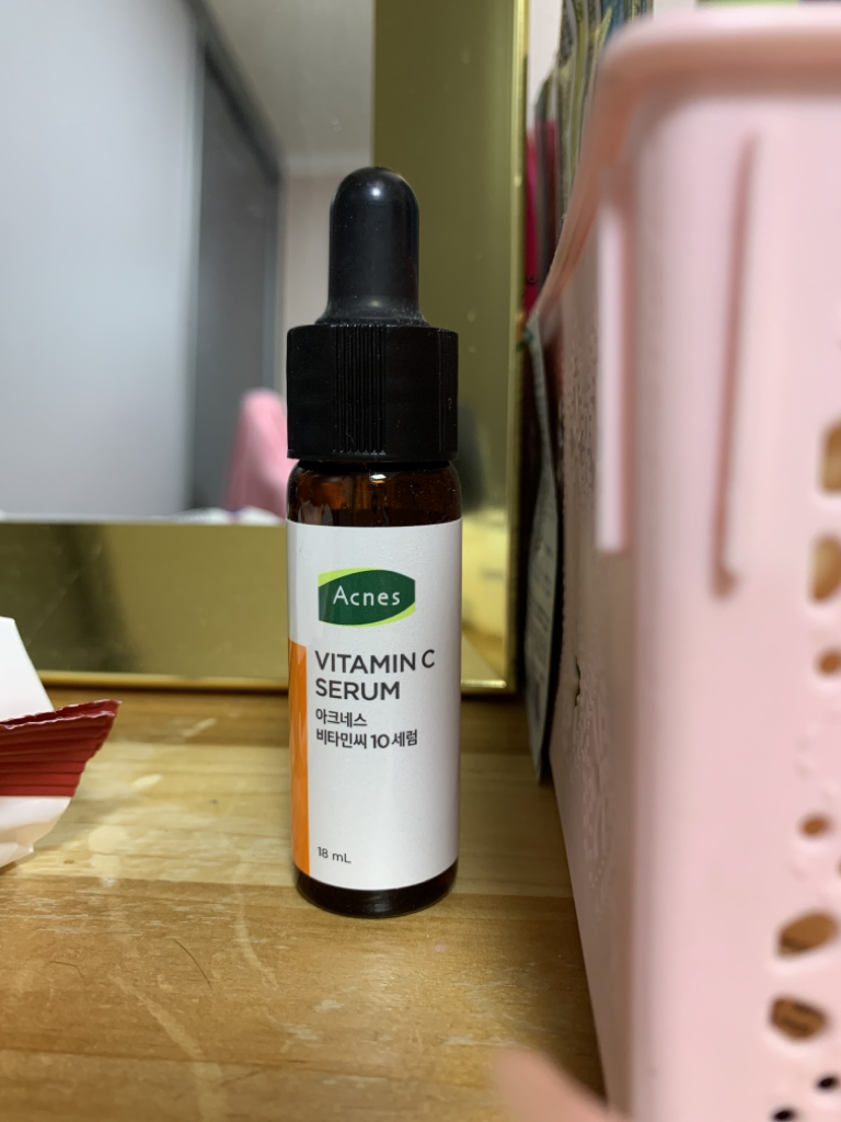 Acnes Vitamin C 10 Serum review image