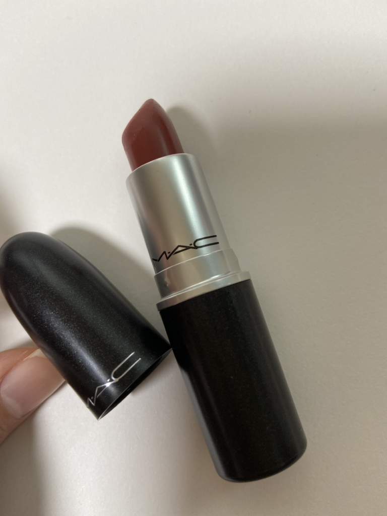 맥 (MAC) 새틴 립스틱 [모카] review image