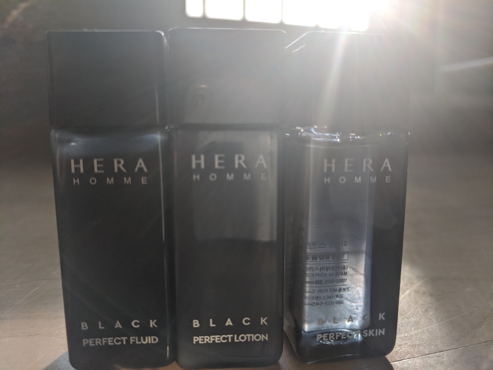 Real user review photo of Homme Black Perfect Skin
