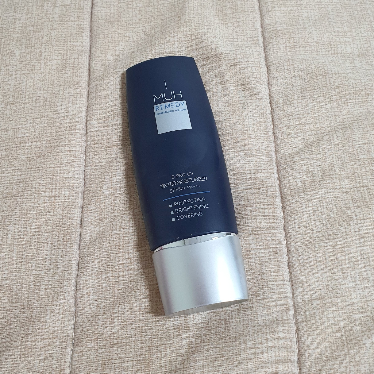 MUH (엠유에이치) 디 프로 유브이 틴티드 모이스쳐라이저 [SPF50+/PA+++] review image