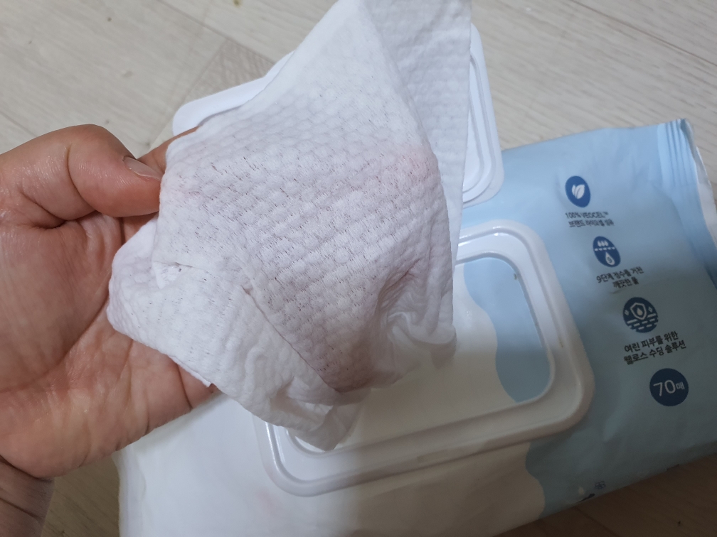 암웨이 (Amway) 웰로스 프리미엄 물티슈 review image