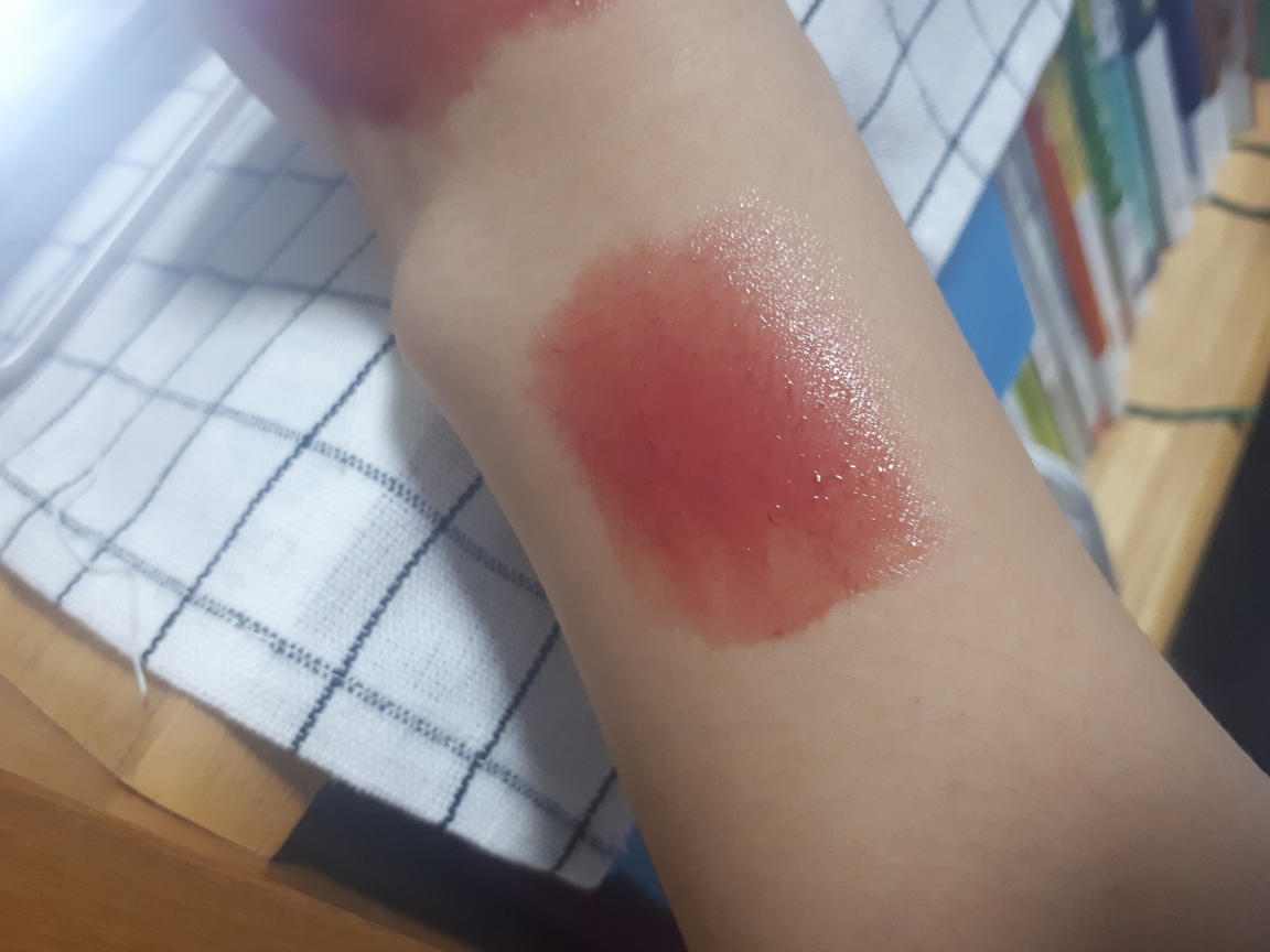 어퓨 水光唇膏 [CR02 柔和的杏色] common.review image