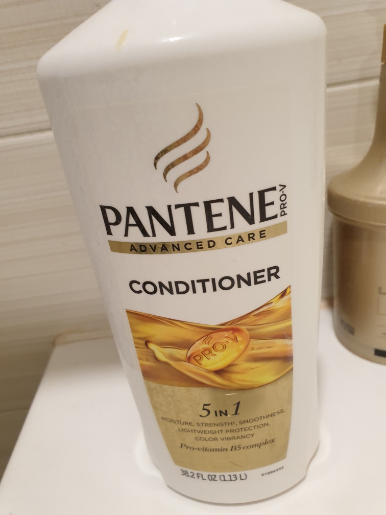 팬틴 (PANTENE) 프로 브이 어드밴스드 케어 컨디셔너 review image