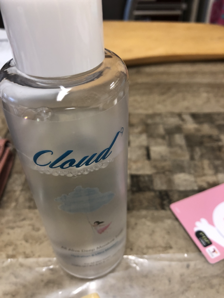 云9 全效深层保湿爽肤水 review image