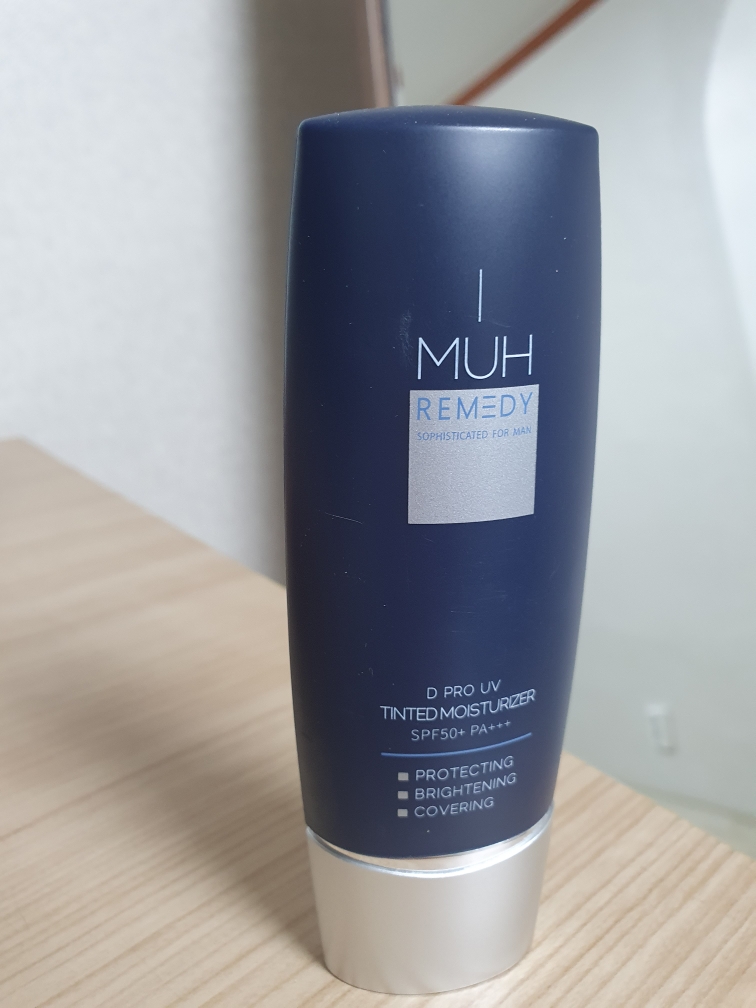 MUH (엠유에이치) 디 프로 유브이 틴티드 모이스쳐라이저 [SPF50+/PA+++] review image